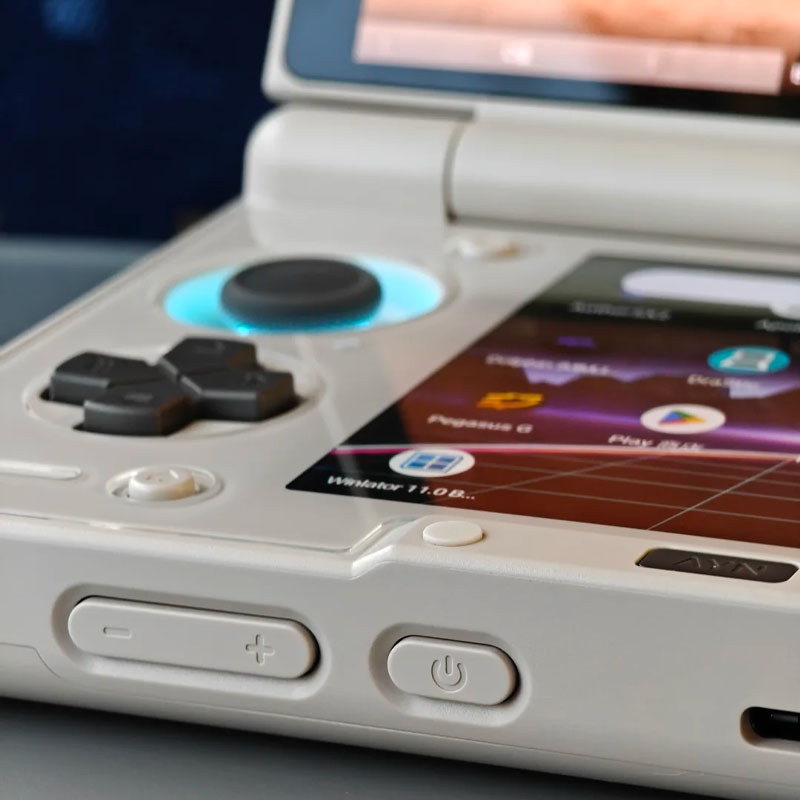 AYN Thor Max 16GB+512GB Flip H - Retro Gaming Xbox One ulasan dan harga